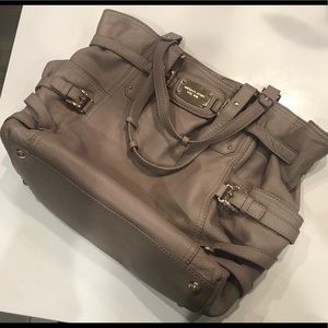 Michael Kors leather bag - pearl grey